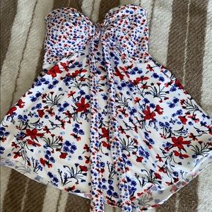 Strapless flirty shirt